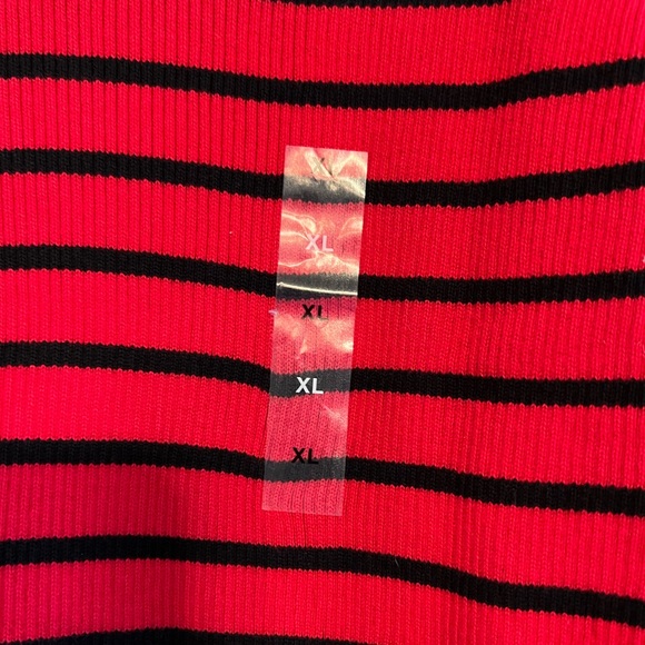 NEW. Sweater-Pullover. - Picture 3 of 6